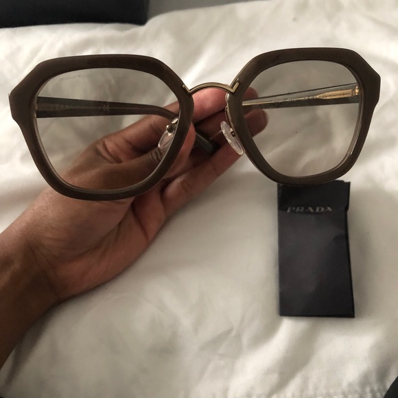 PRADA 👓 - Picture 2 of 6